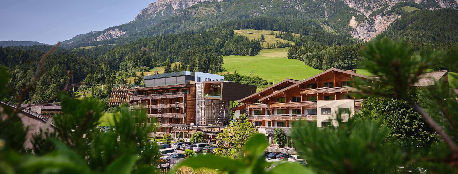 hotel Salzburger Hof in summer