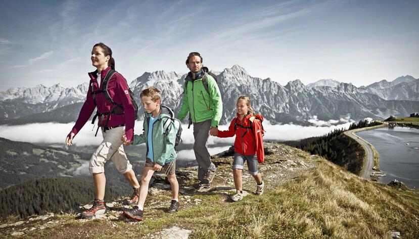 hiking holiday with family Salzburger Land