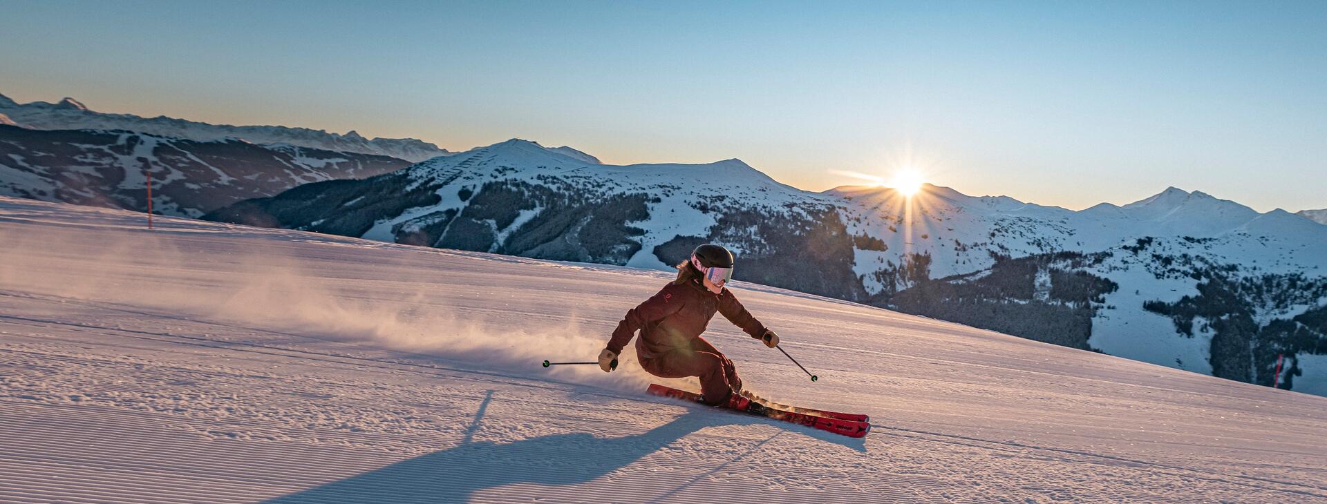 sunrise skiing Leogang